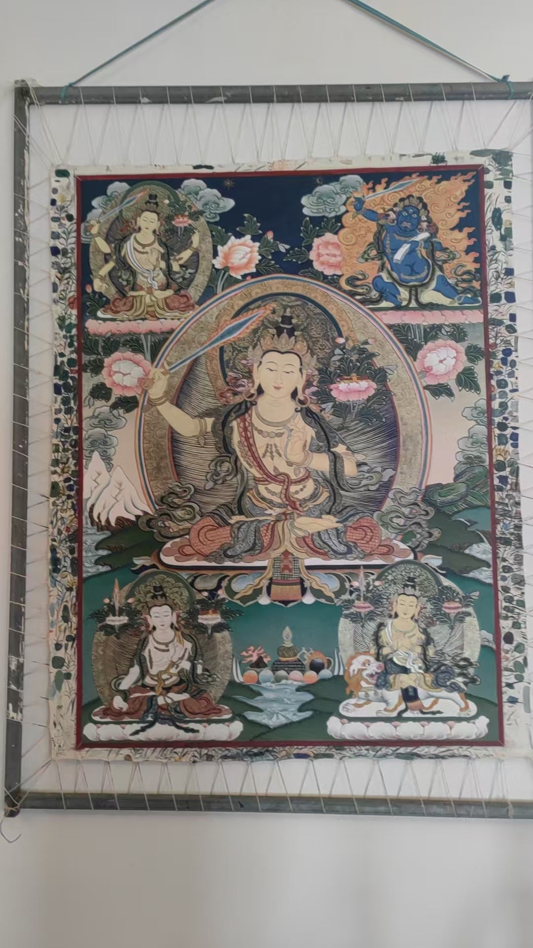 [Intangible Cultural Heritage: A Masterpiece of Artistry] REGONG Thangka—Hand-painted with natural mineral pigments, designated as a National Intangible Cultural Heritage, free shipping included