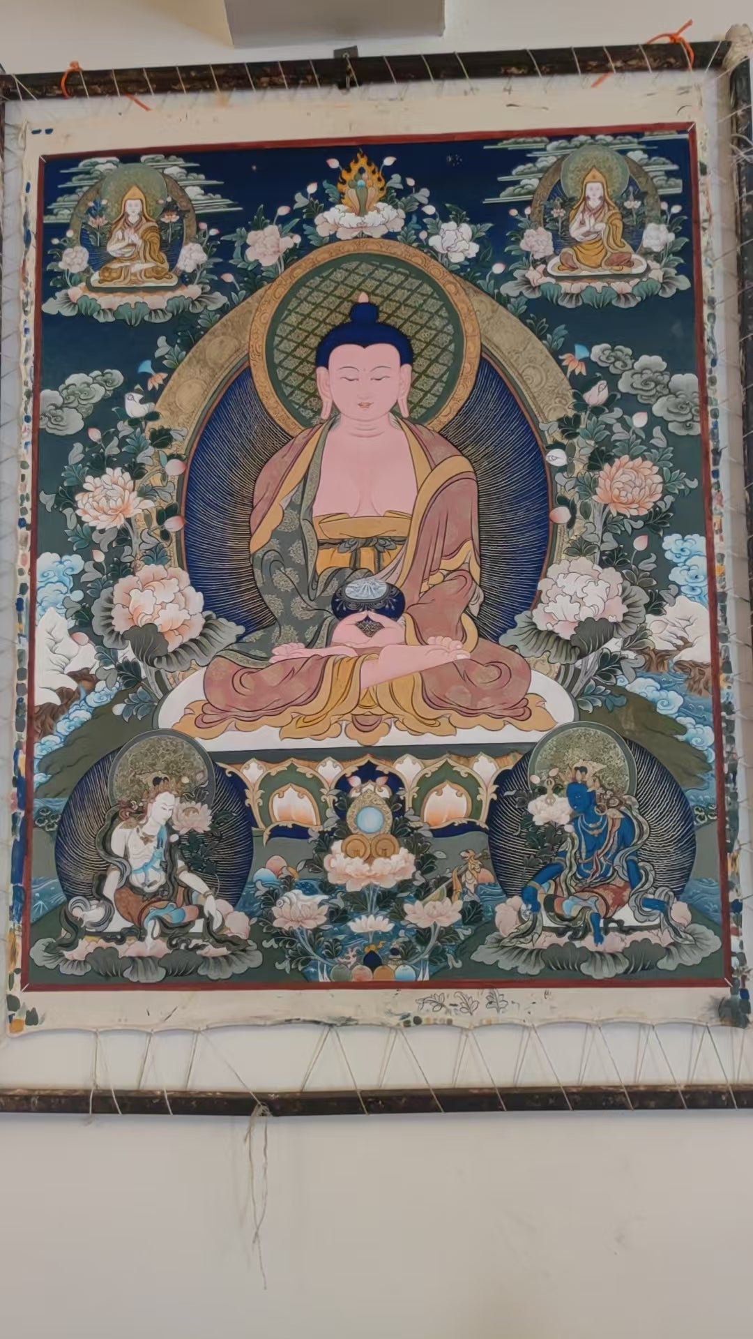 [Intangible Cultural Heritage: A Masterpiece of Artistry] REGONG Thangka—Hand-painted with natural mineral pigments, designated as a National Intangible Cultural Heritage, free shipping included